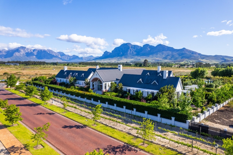 7 Bedroom Property for Sale in Val De Vie Estate Western Cape